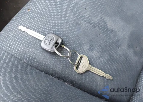 2010 Toyota Yaris из США, поврежденный, VIN JTDBT4K31A4077470